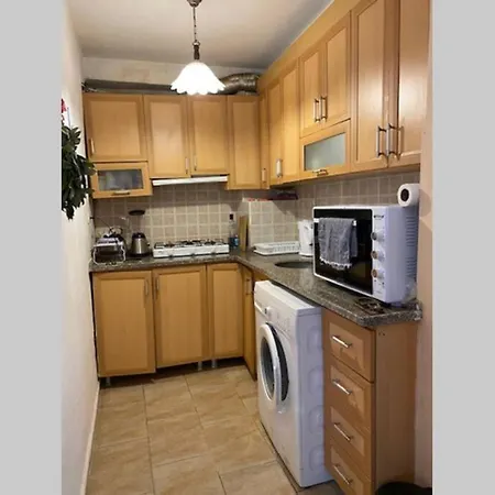 Daire Deniz manzarali sahil kisminda mustakil bahceli1+1 Fethiye